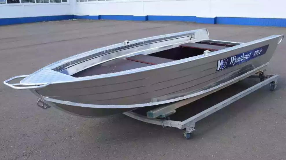 Алюминиевая лодка Wyatboat-390Р Fish в Омске