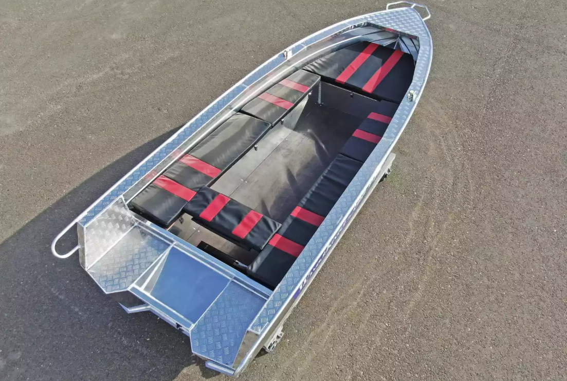Алюминиевая лодка Wyatboat-390РМ увеличенный борт в Омске