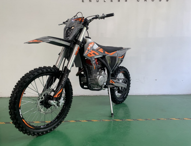 Мотоцикл JHLMOTO JHL LX4 CB300RL (175FMN) в Омске