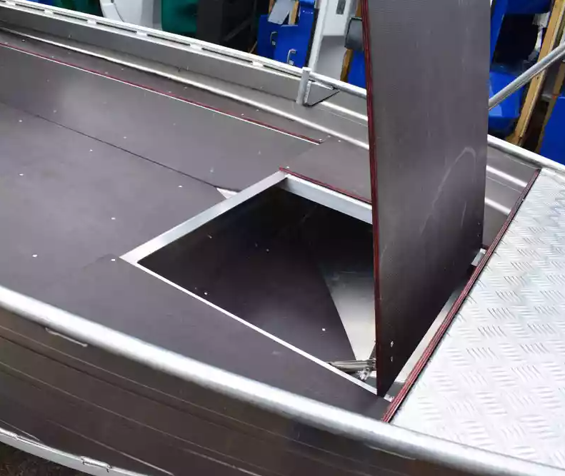 Алюминиевая лодка  Wyatboat-430 Master в Омске