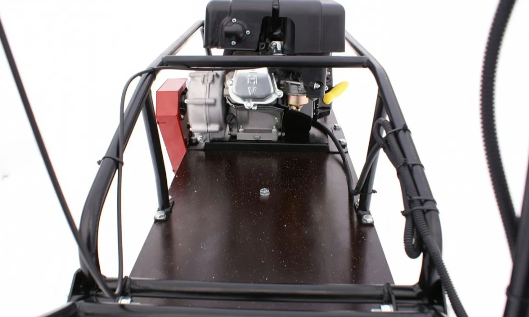 Мотобуксировщик БТС «МАЛЕК» 380/7 БЕЗ э/зап. Б/У в Омске