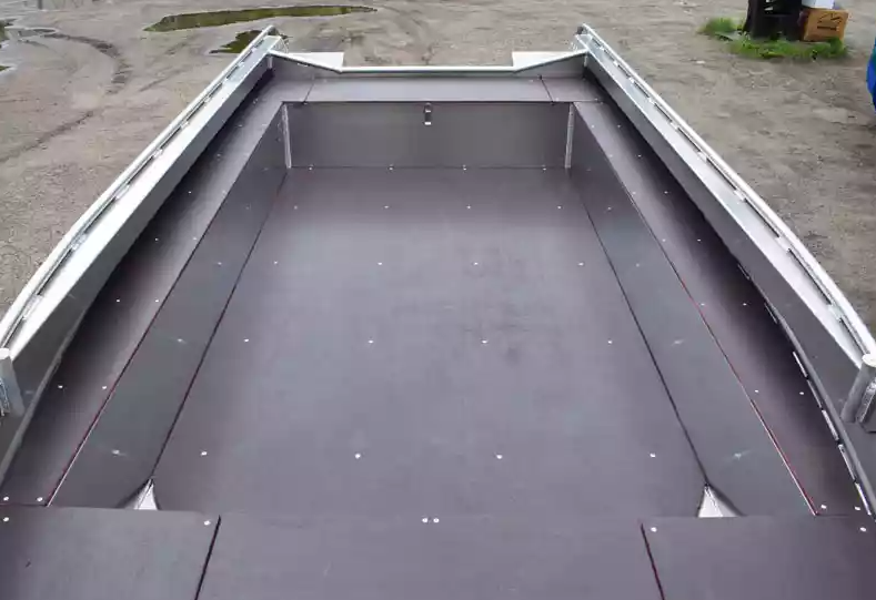 Алюминиевая лодка  Wyatboat-430 Master в Омске
