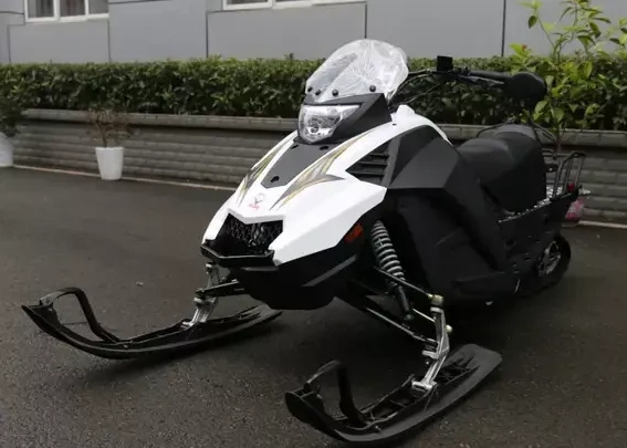 Снегоход ULAR 220 в Омске