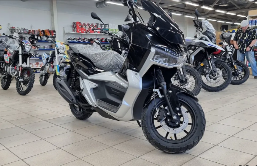 МаксиСкутер PROMAX ADV 200(49) (REPLICA HONDA) в Омске