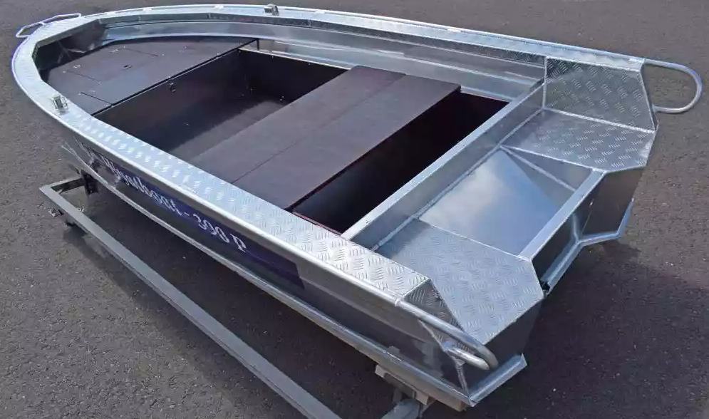Алюминиевая лодка Wyatboat-390Р Fish в Омске