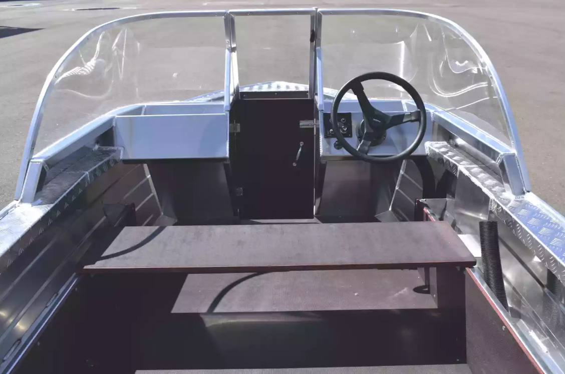 Алюминиевая лодка Wyatboat-390 DCM в Омске
