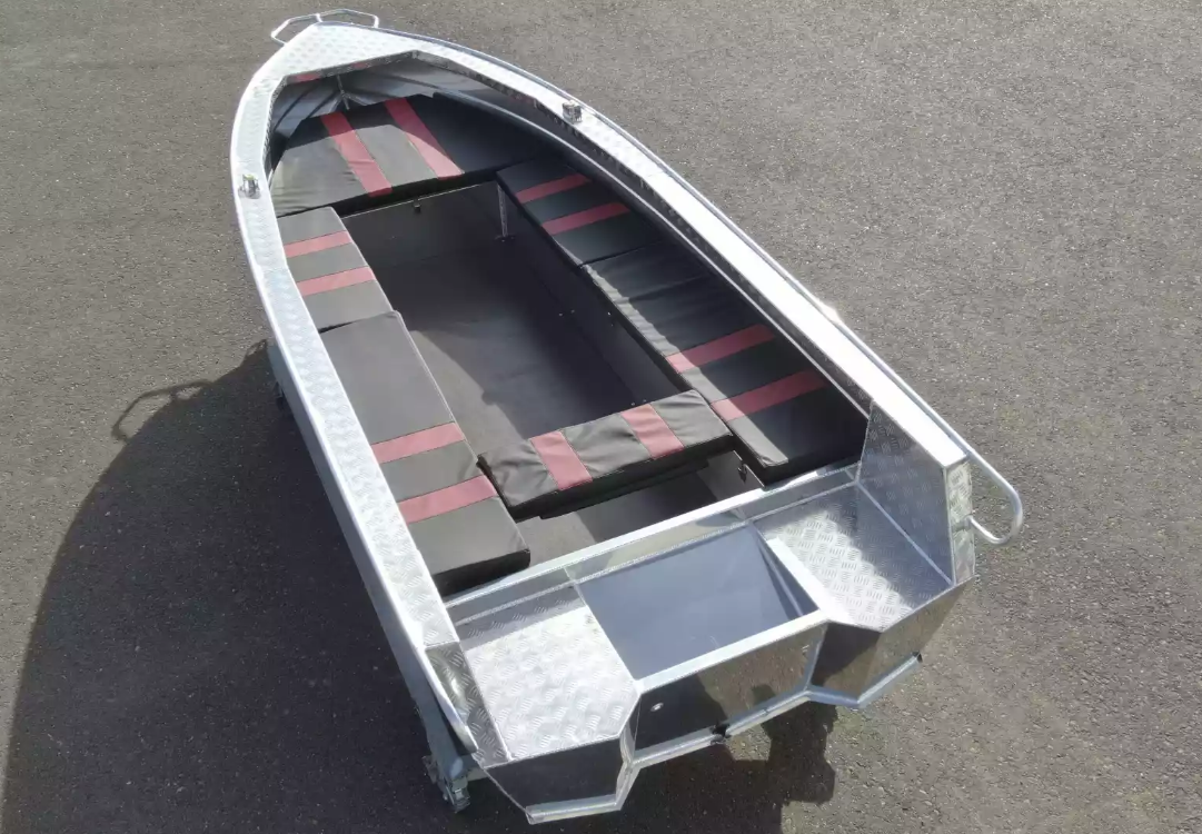 Алюминиевая лодка Wyatboat-390РМ увеличенный борт в Омске