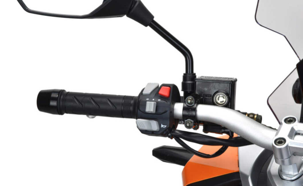 Скутер MOTOLAND (МОТОЛЕНД) T-MAX 150 в Омске