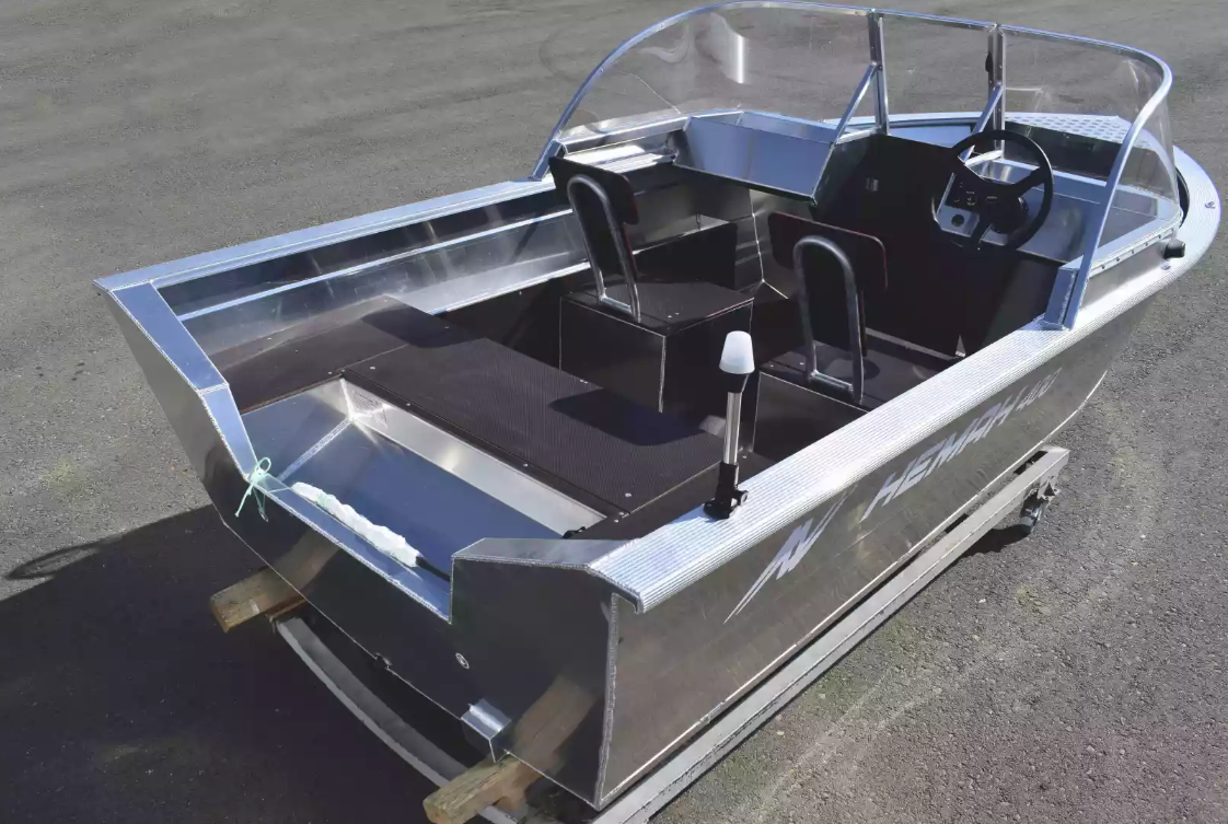 Алюминиевая лодка  Неман-400 DCM в Омске