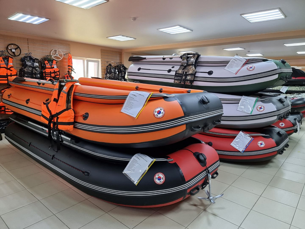 Лодка MISHIMO FAMILY LITE DF 400 в Омске