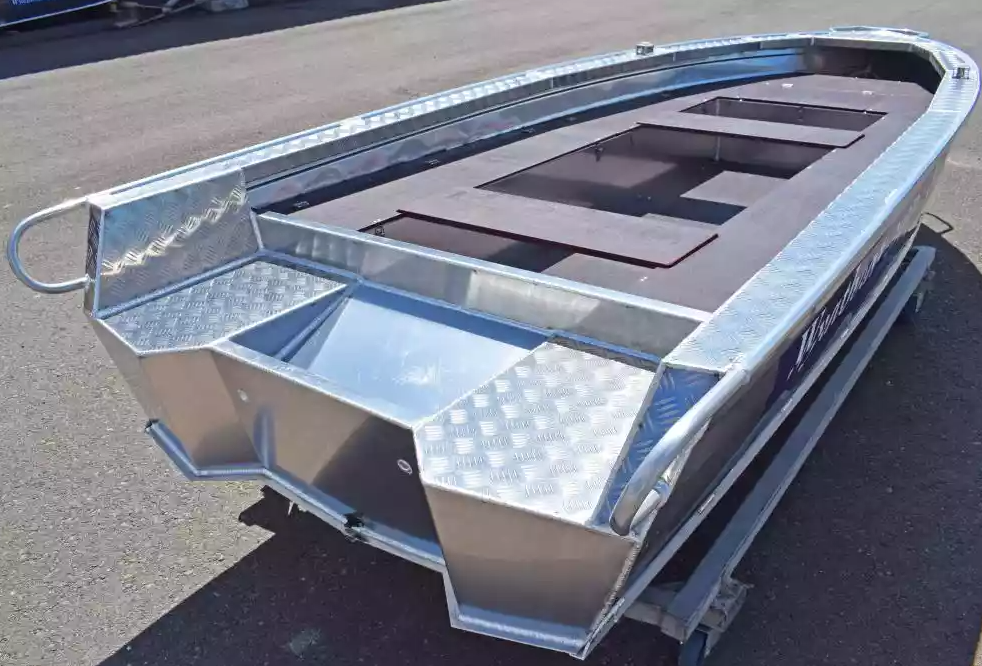 Алюминиевая лодка Wyatboat-390РМ в Омске