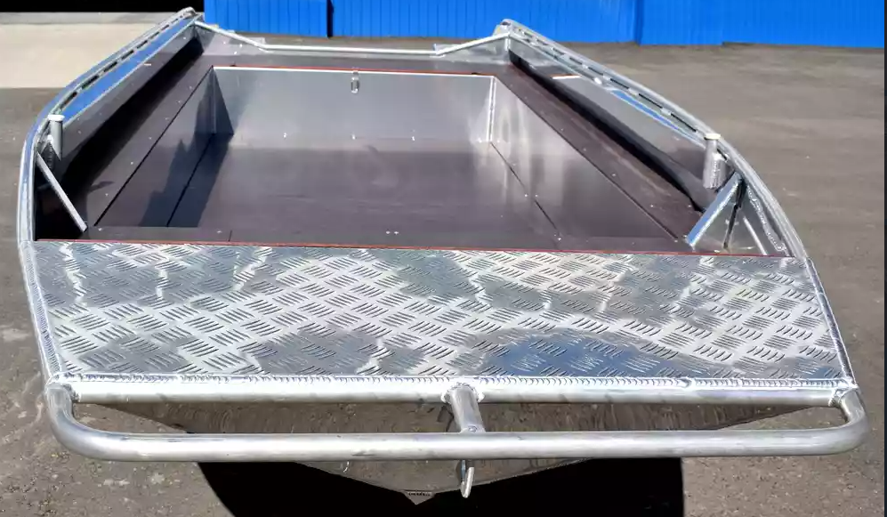 Алюминиевая лодка  Wyatboat-430 Master в Омске