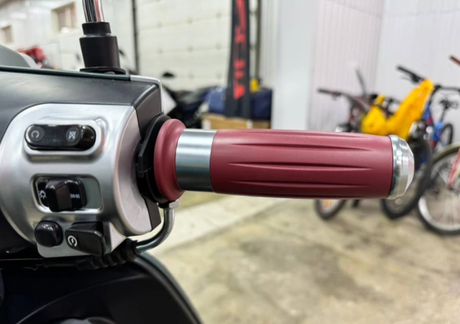 Скутер PROMAX Miami 240 (49) в Омске