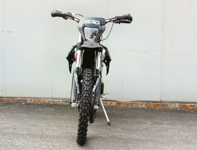 Мотоцикл JHLMOTO JHL Z3+ CB300 (175FMM) в Омске