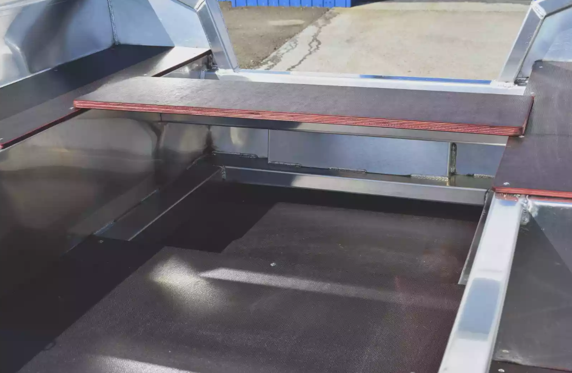 Алюминиевая лодка Неман-400 Р PRO в Омске