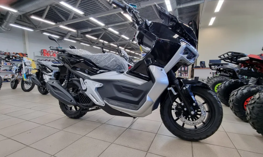 МаксиСкутер PROMAX ADV 200(49) (REPLICA HONDA) в Омске