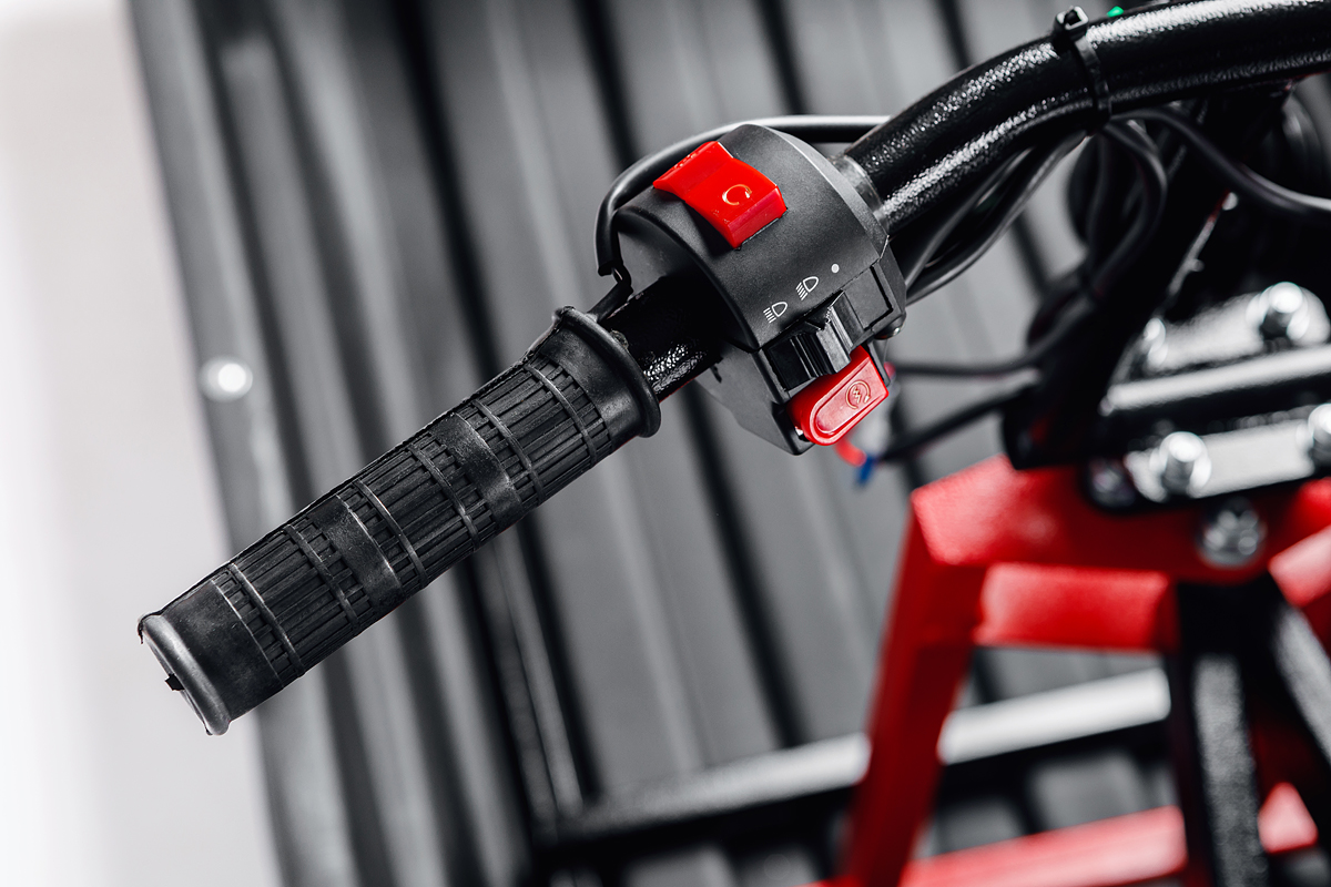 Модуль толкач IKUDZO TERRAIN с подогревом ручек в Омске