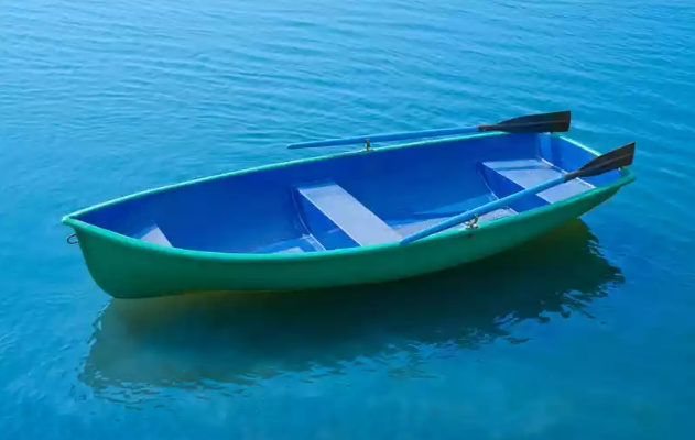 Стеклопластиковая лодка Дельфин в Омске