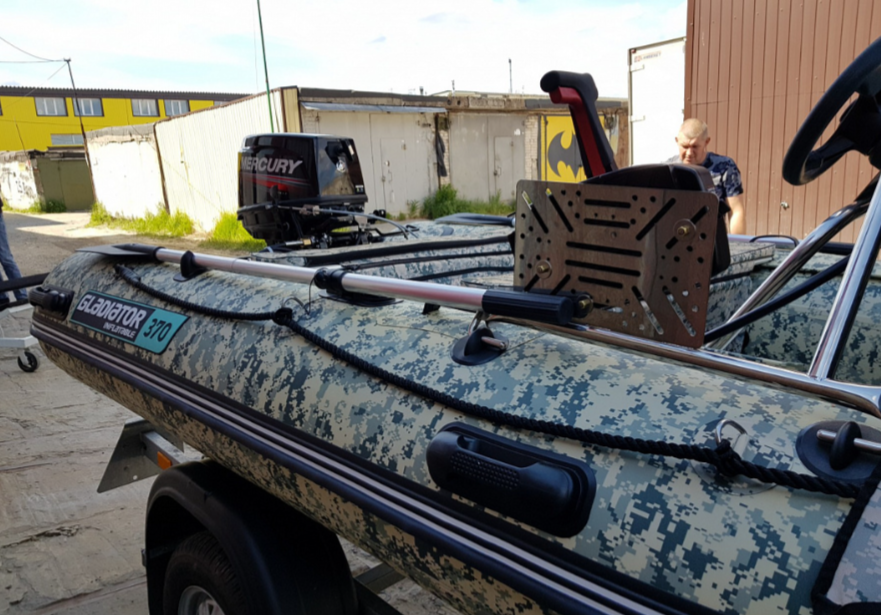 НАДУВНАЯ ЛОДКА GLADIATOR C370AL в Омске