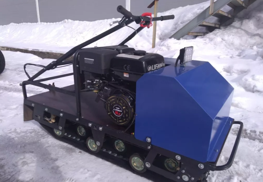 Мотобуксировщик AhtaR ЗИМА с реверсом (задний ход) в Омске