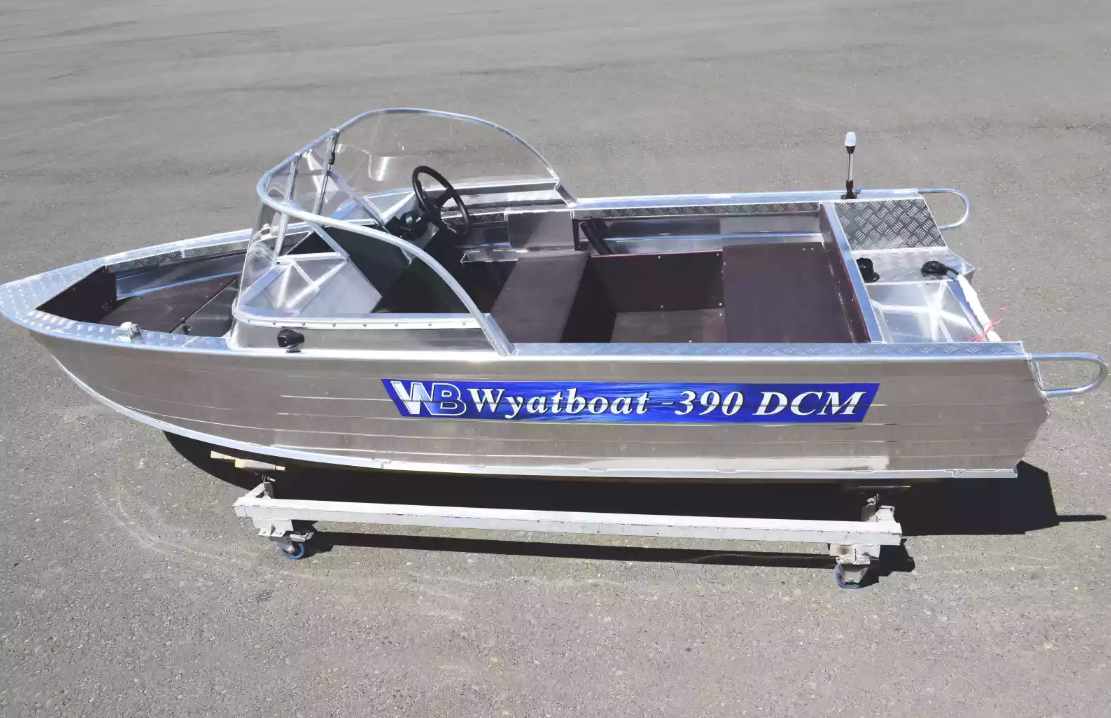 Алюминиевая лодка Wyatboat-390 DCM в Омске