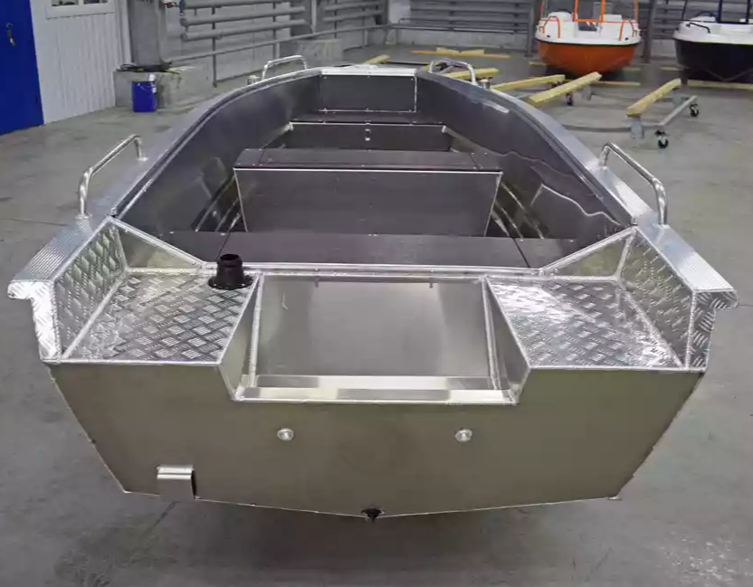 Алюминиевая лодка  Wyatboat-430 Р в Омске