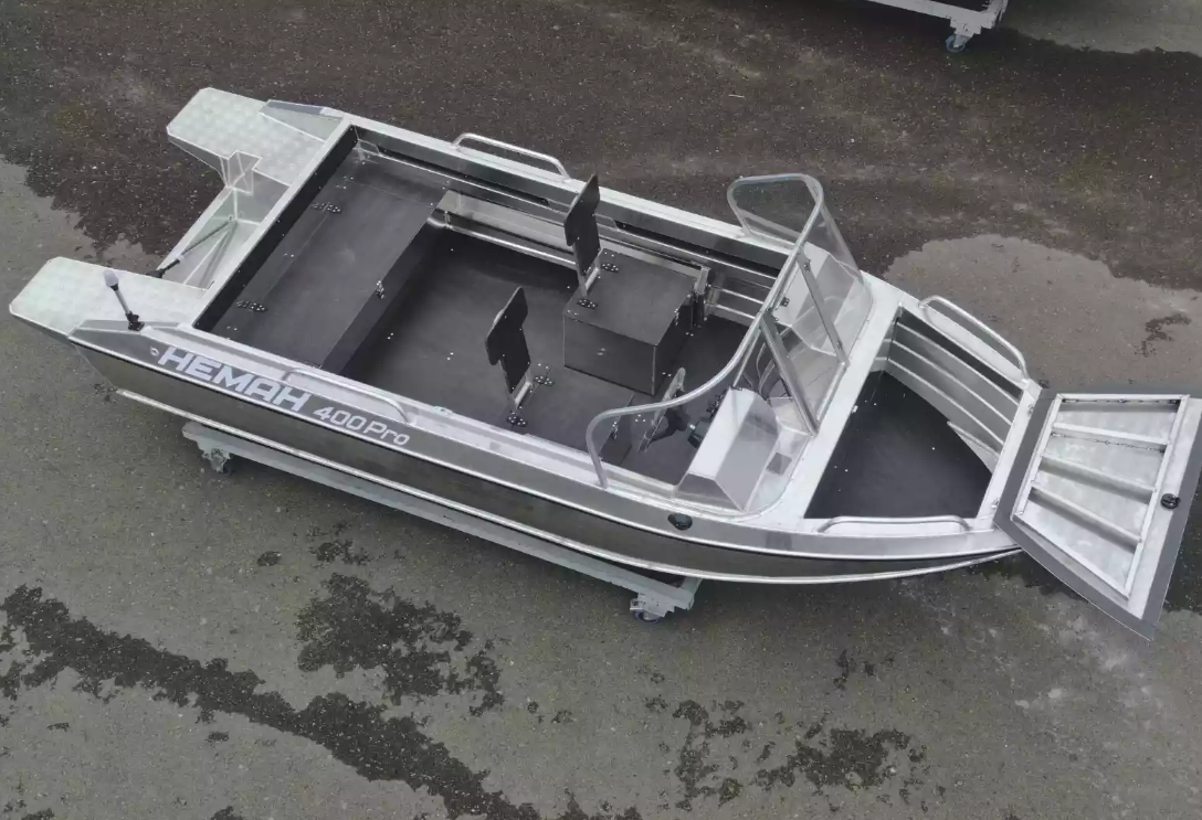 Алюминиевая лодка  Neman-400 PRO в Омске