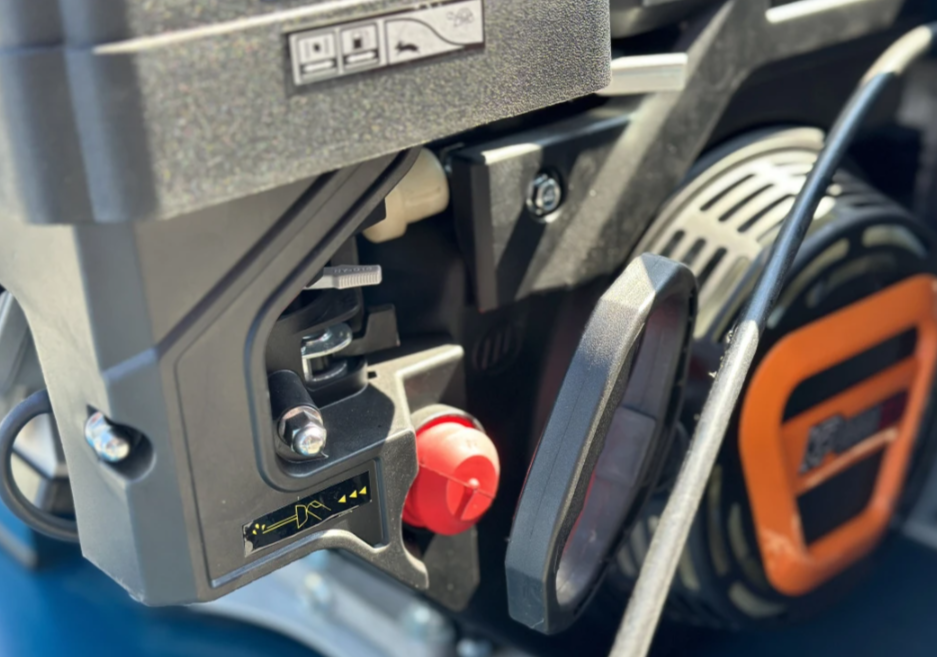 Мотобуксировщик IKUDZO TERRAIN 1500/600 EKR24 (с реверсом) (двс PROMAX) в Омске