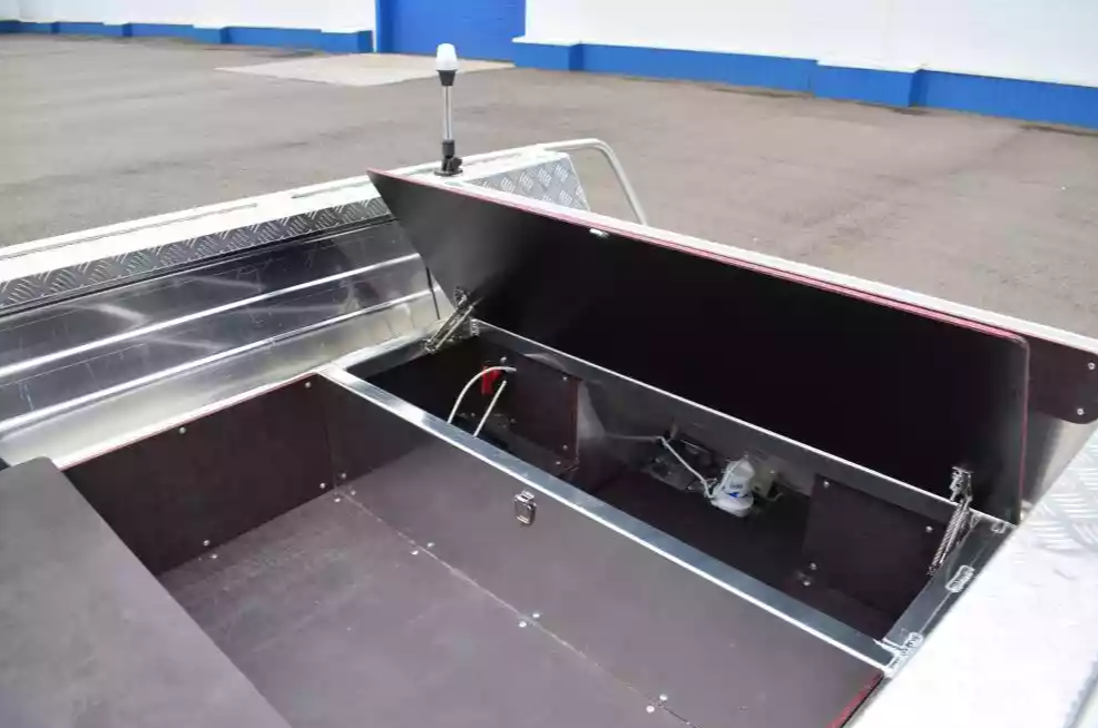 Алюминиевая лодка Wyatboat-390 DCM Увеличенный борт в Омске