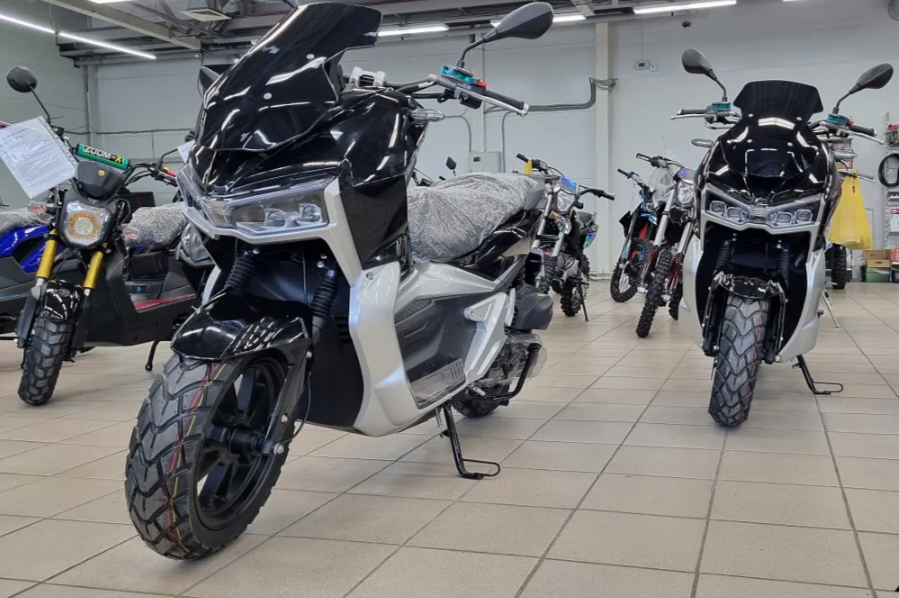 МаксиСкутер PROMAX ADV 200(49) (REPLICA HONDA) в Омске