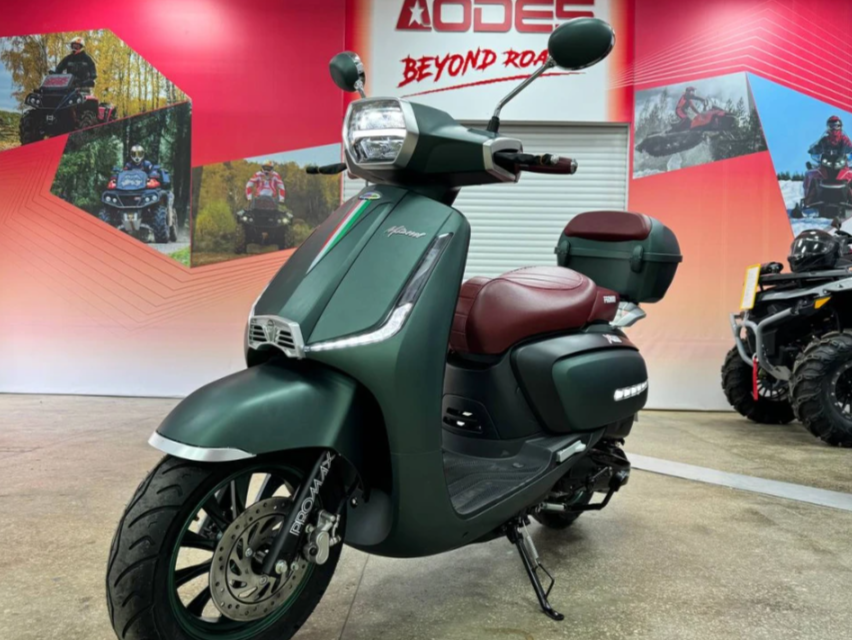 Скутер PROMAX Miami 240 (49) в Омске