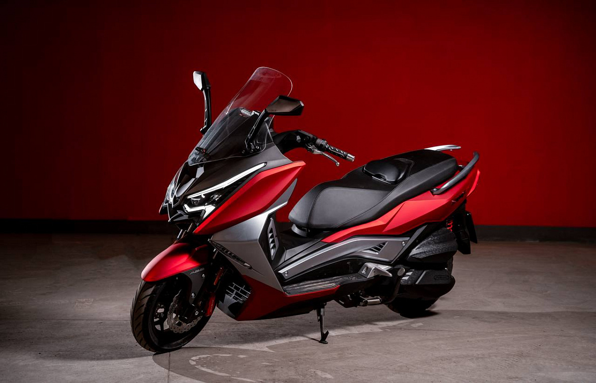 МАКСИСКУТЕР ARIIC 318 в Омске