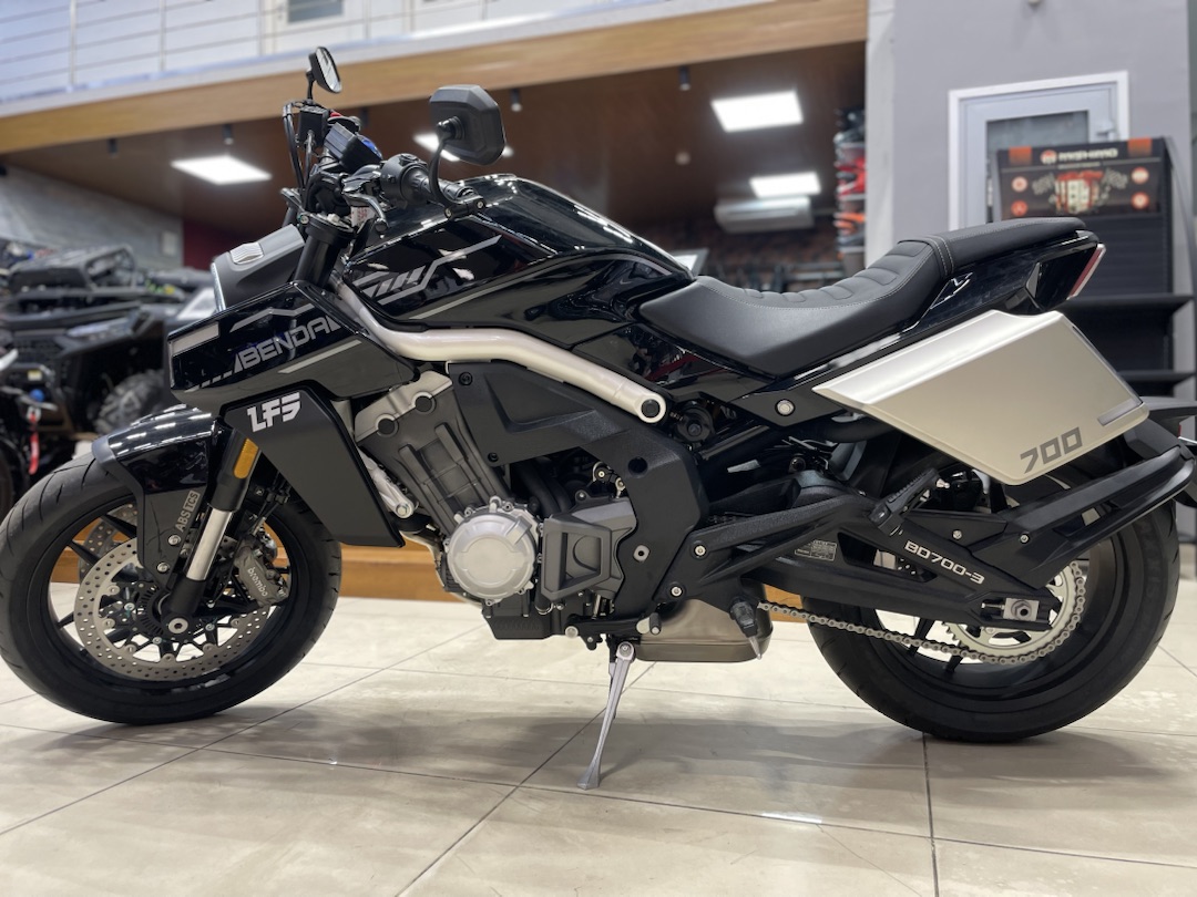 Мотоцикл Benda LFS 700 в Омске