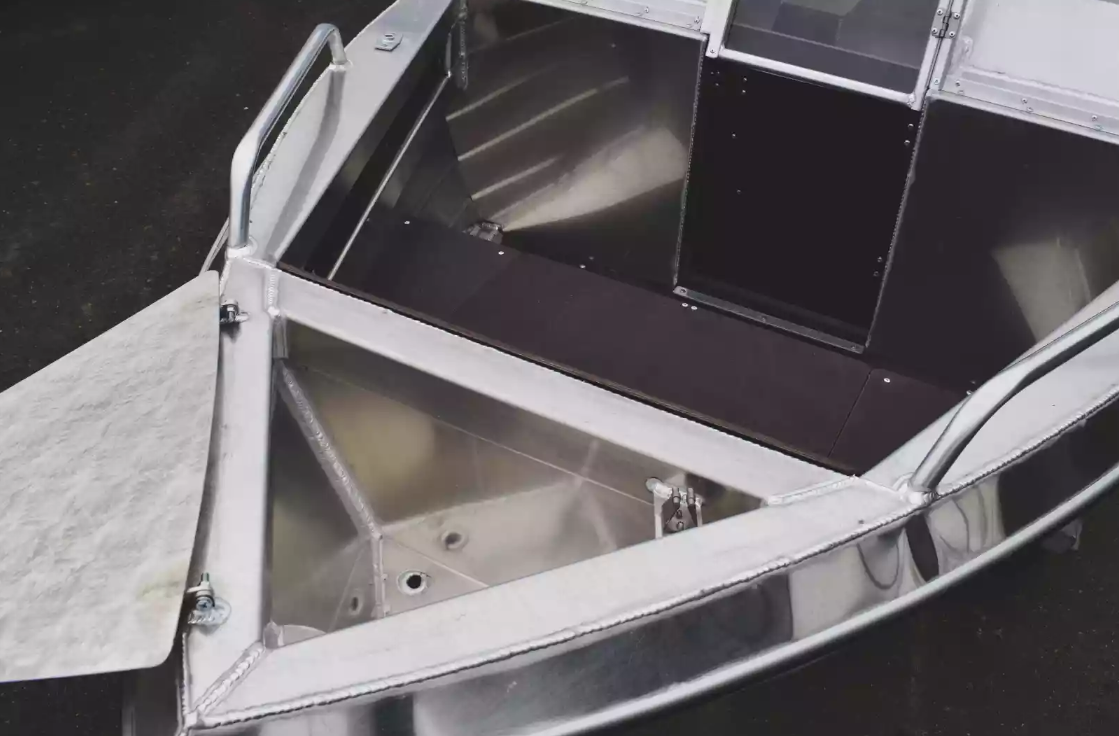 Алюминиевая лодка  Neman-400 DC в Омске