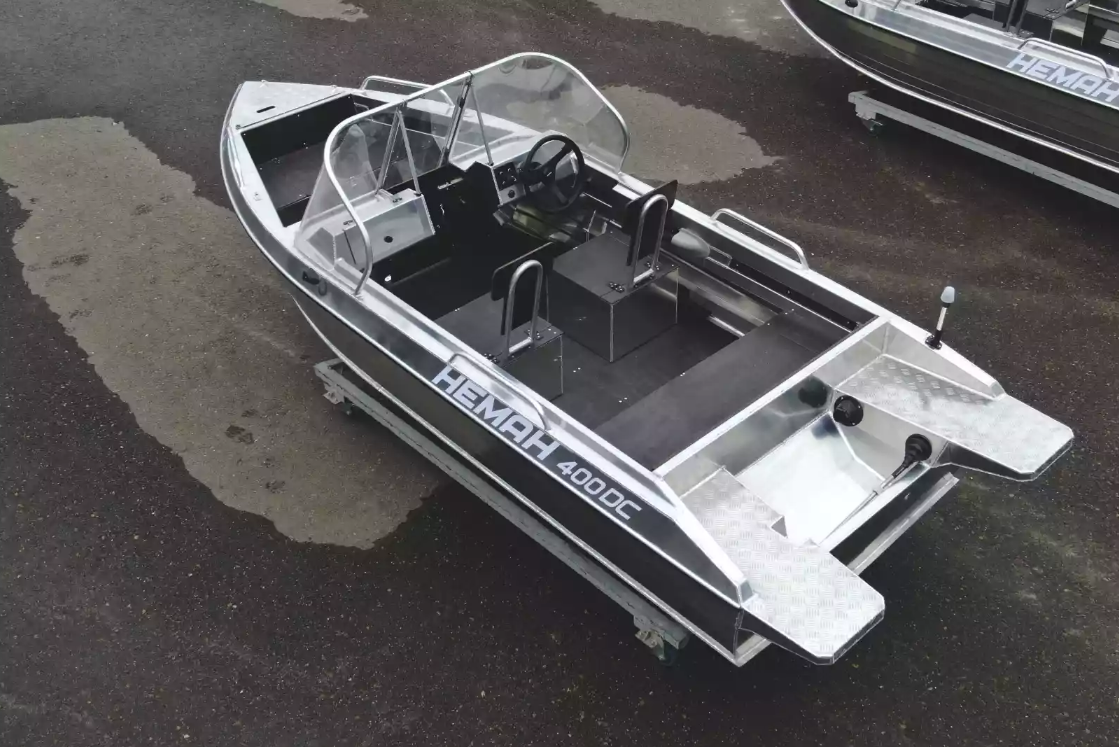 Алюминиевая лодка  Neman-400 DC в Омске