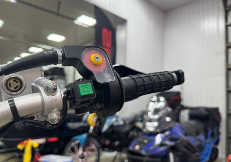 Мотоцикл (питбайк) PROMAX FIDET (ФАЙДЕТ) 190E PRO 17/14 в Омске