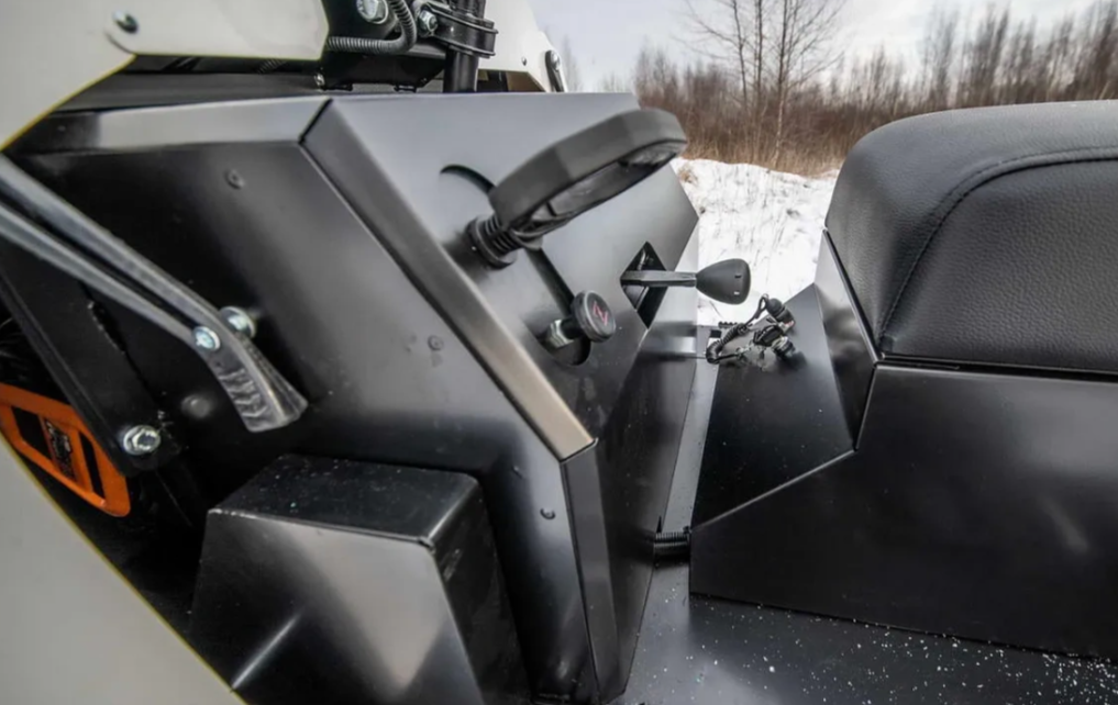 Снегоход АРКТИК 4Т в Омске