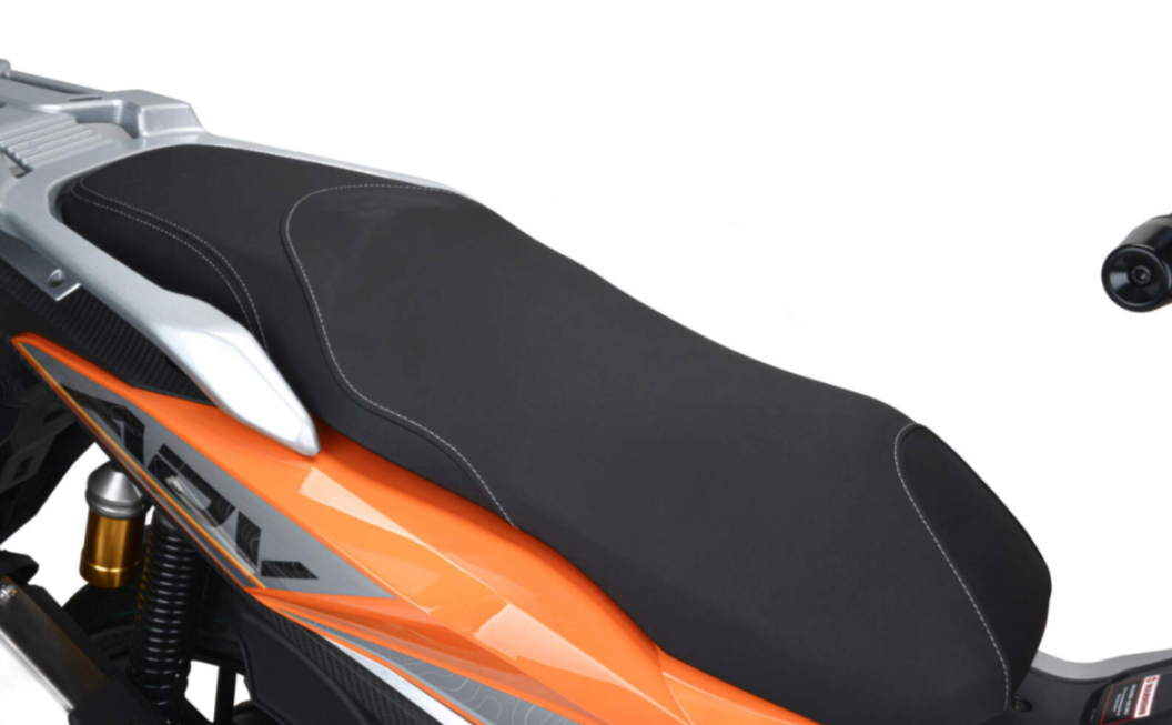 Скутер MOTOLAND (МОТОЛЕНД) T-MAX 150 в Омске