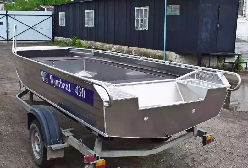 Алюминиевая лодка  Wyatboat-430 Master в Омске