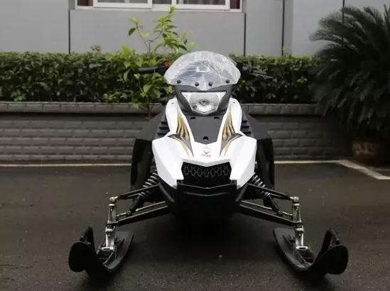 Снегоход ULAR 220 в Омске