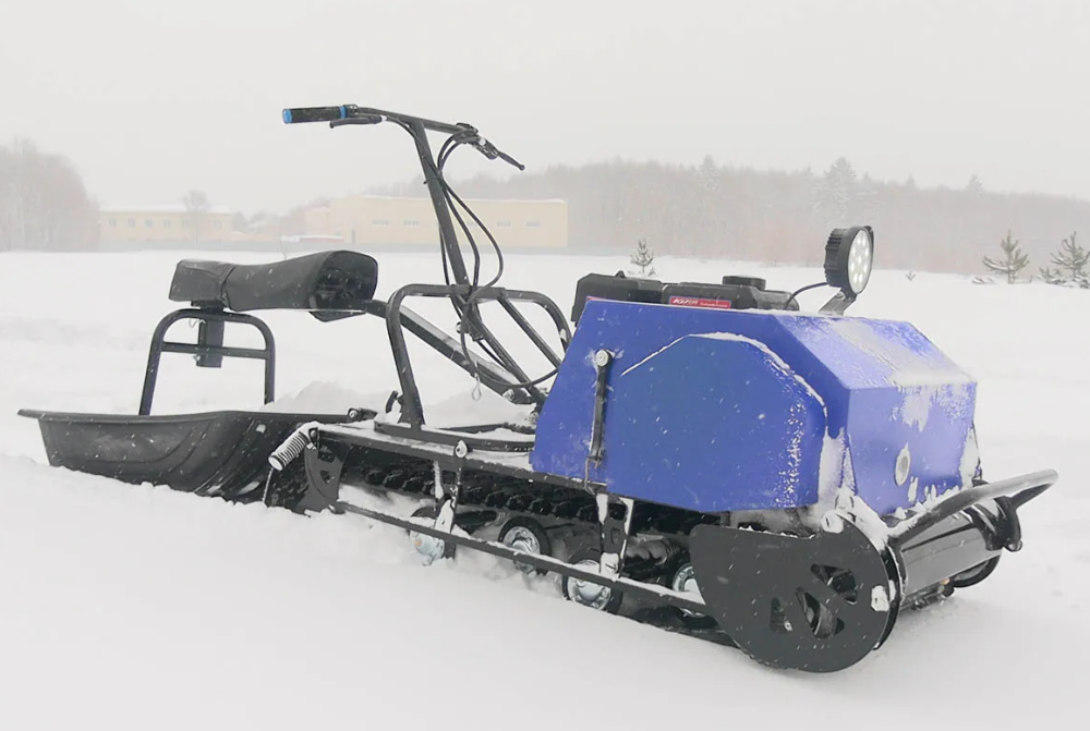 МОТОБУКСИРОВЩИК КОМПАКТНЫЙ ЛИДЕР-СИГМА-1S, 8,0+ Л.С. С МОДУЛЕМ "ТЯГАЧ" ВАРИАТОР TAV2-40 в Омске