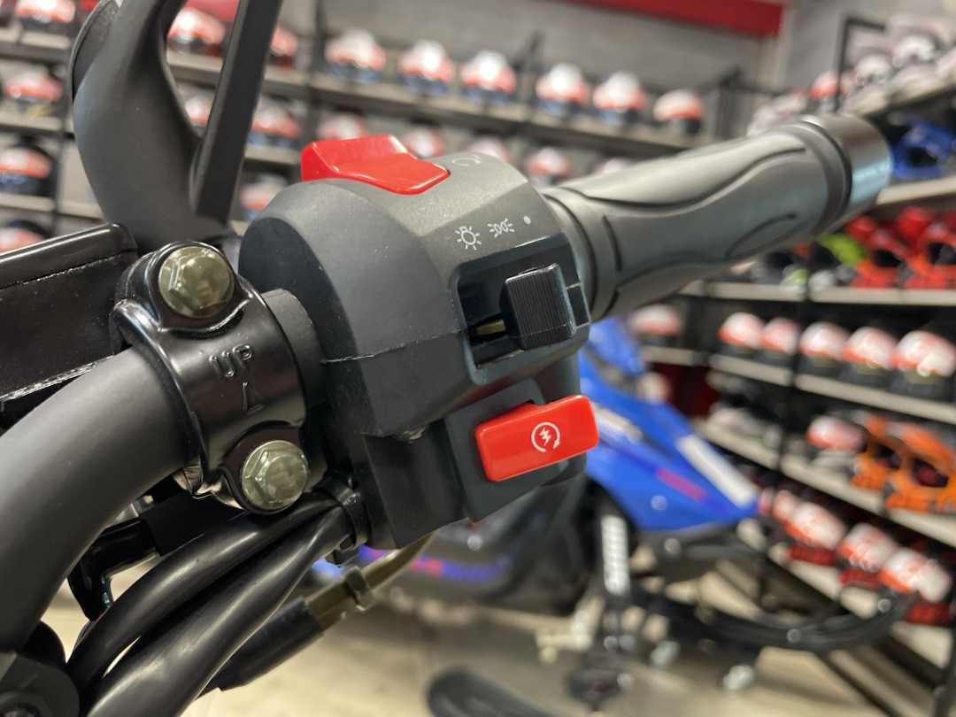 Мопед PROMAX CB150R (49) в Омске