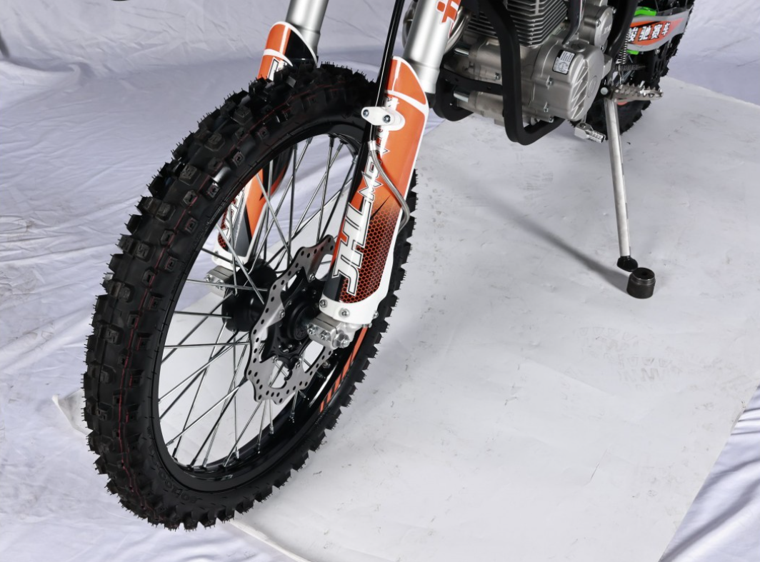 Мотоцикл JHLMOTO JHL LX1 CB250 (172FMM-3A) в Омске
