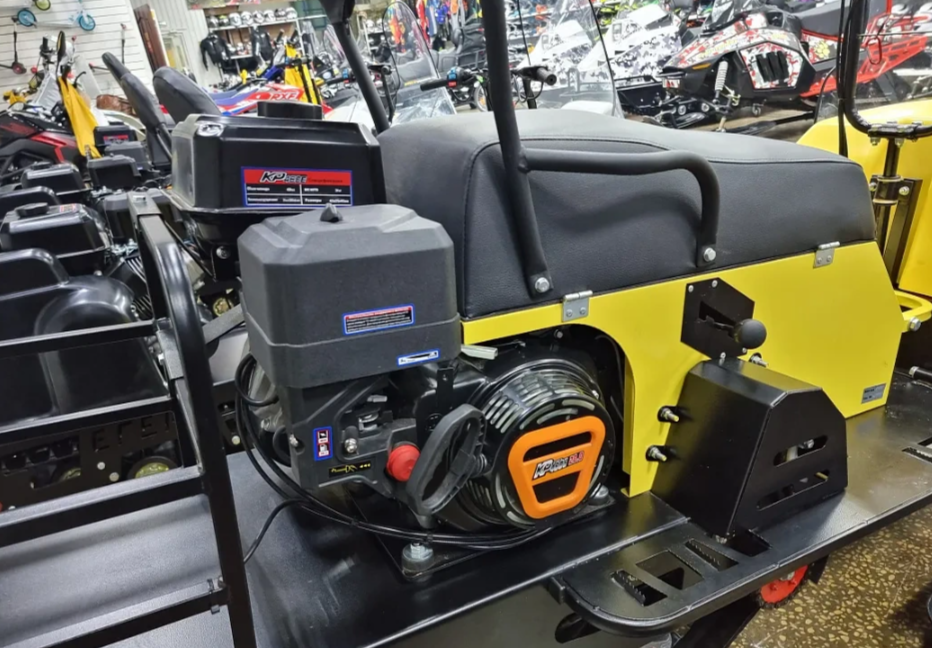 Миниснегоход Бурлак-М Егерь Стандарт SPORT MAX 20 л.с. с эл.зап. в Омске