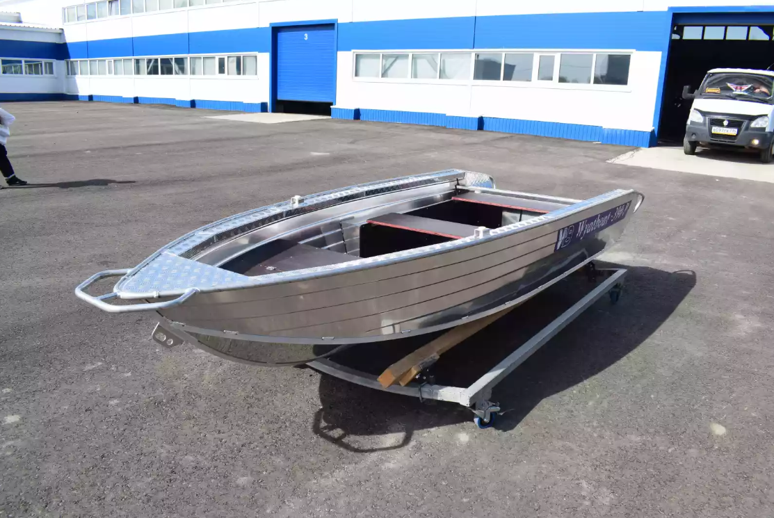 Алюминиевая лодка Wyatboat-390 P в Омске