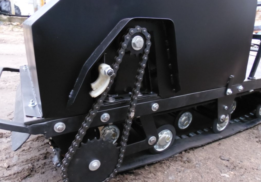 Мотобуксировщик AhtaR Зима 9 л/с с вариатором в Омске