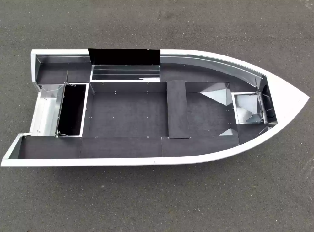 Алюминиевая лодка  Неман-420 в Омске