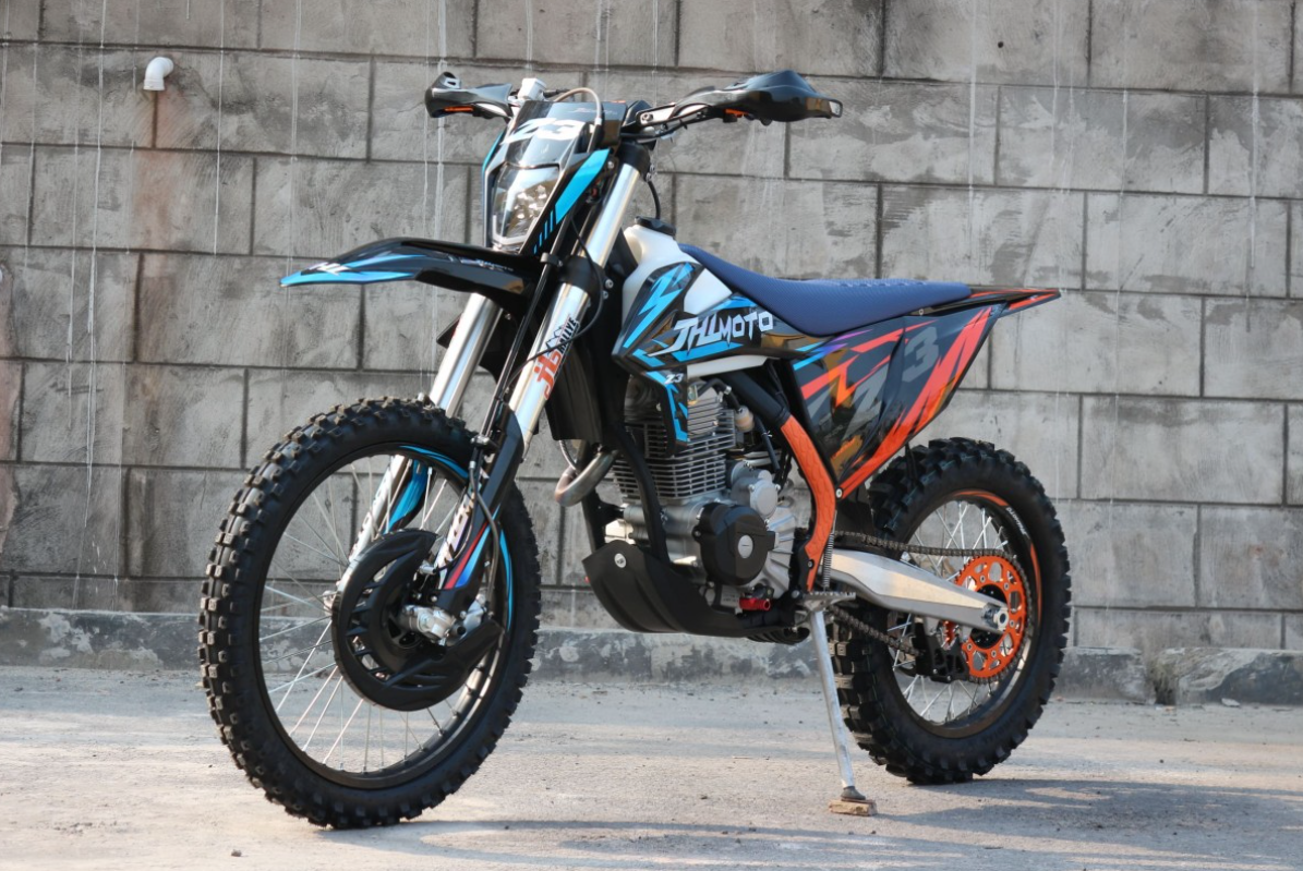 Мотоцикл JHLMOTO JHL Z3 CB250 (172FMM-3A) в Омске