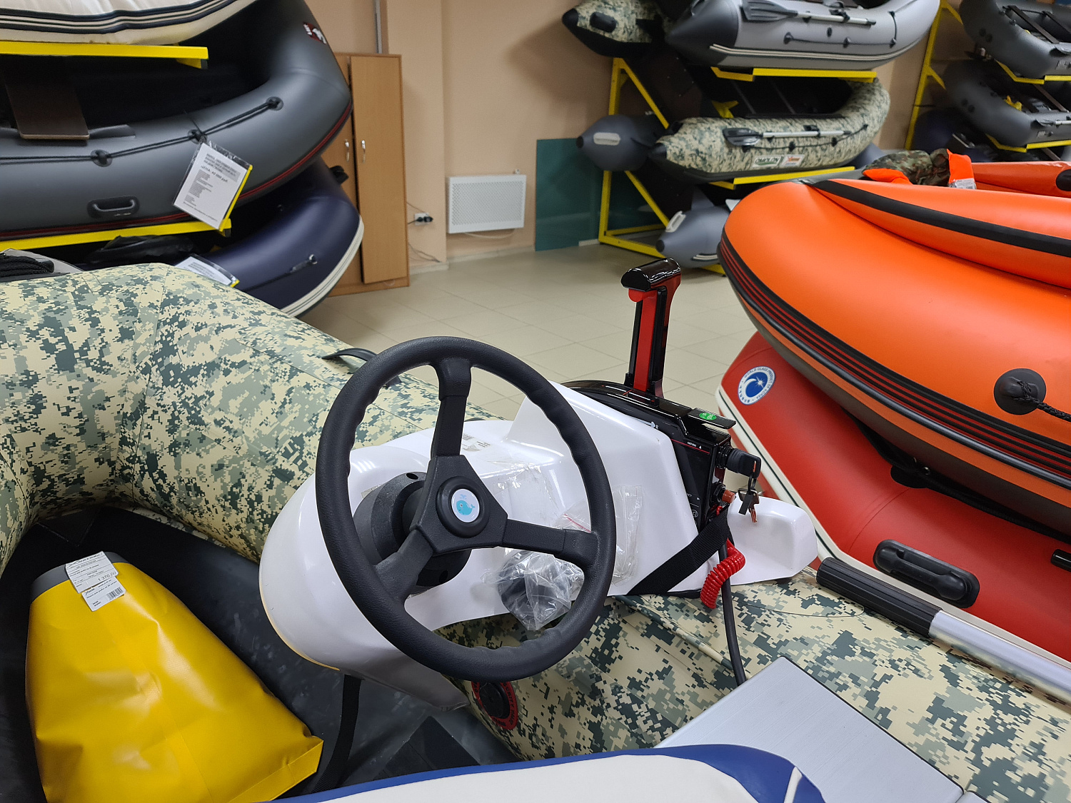 КОНСОЛЬ ПЛАСТИКОВАЯ ДЛЯ ДУ в Омске