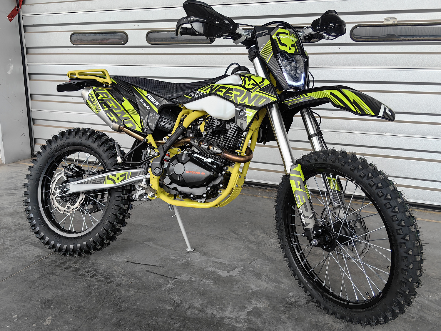 Кроссовый мотоцикл PROMAX INFERNO 380 (4 valves, 6 gears) в Омске